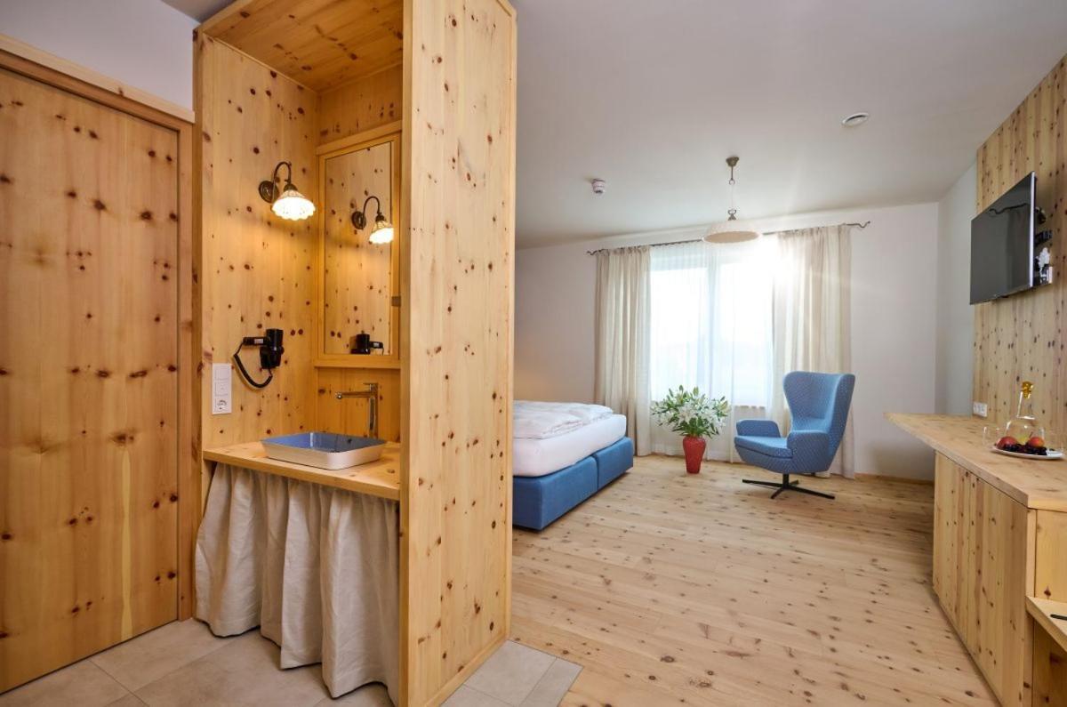 Hotel Der Einrichter Штраубінг Екстер'єр фото
