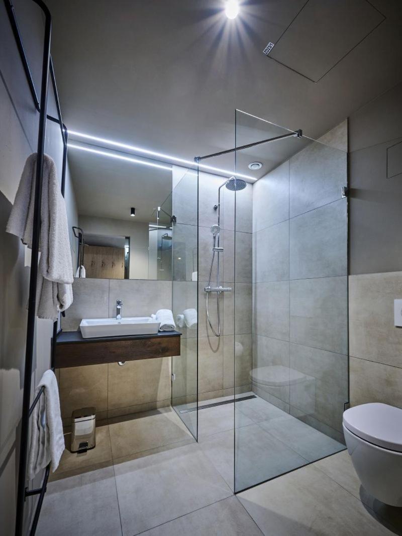 Hotel Der Einrichter Штраубінг Екстер'єр фото