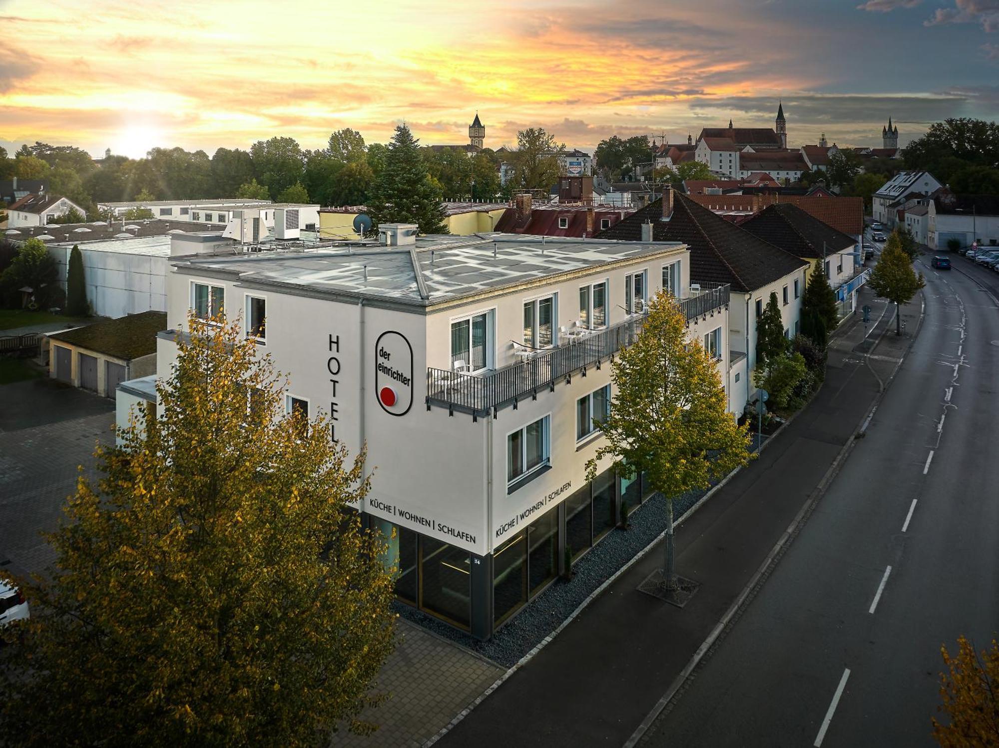 Hotel Der Einrichter Штраубінг Екстер'єр фото