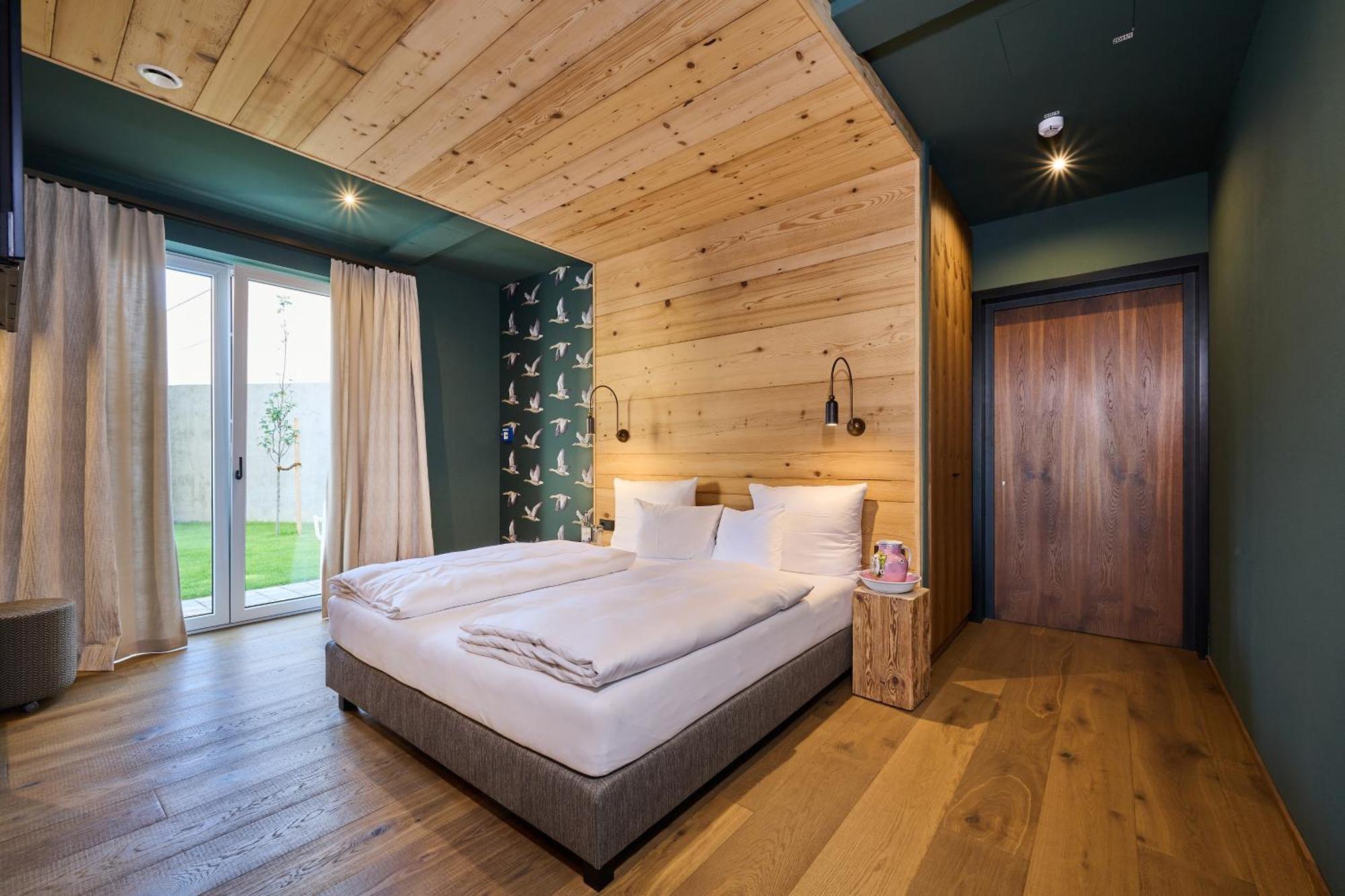 Hotel Der Einrichter Штраубінг Екстер'єр фото